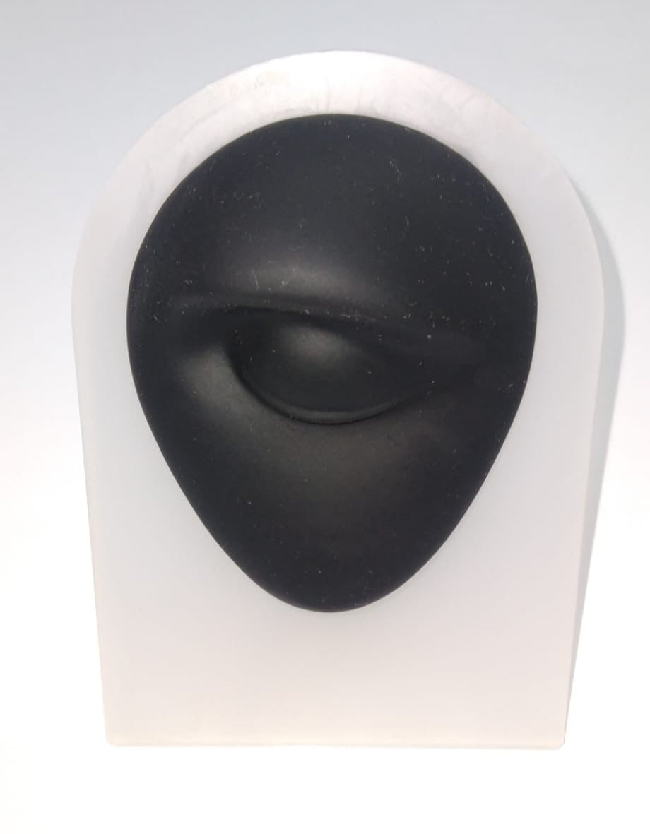 Mostruário de piercing em silicone
